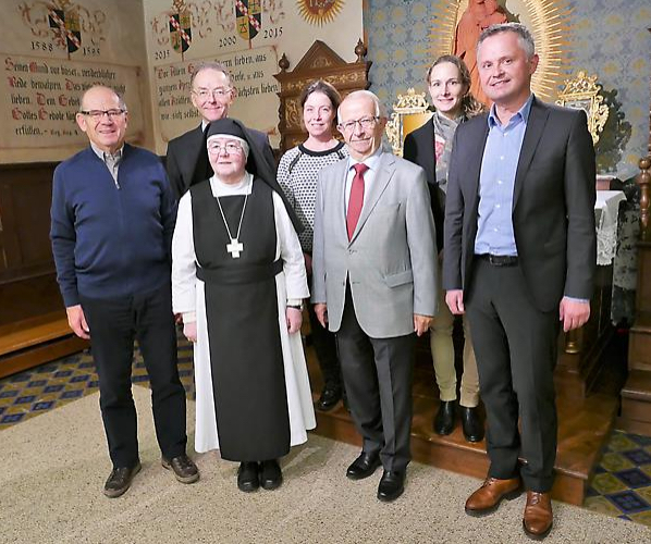 Die Zisterzienserinnenabtei Eschenbach als kirchliche Stiftung